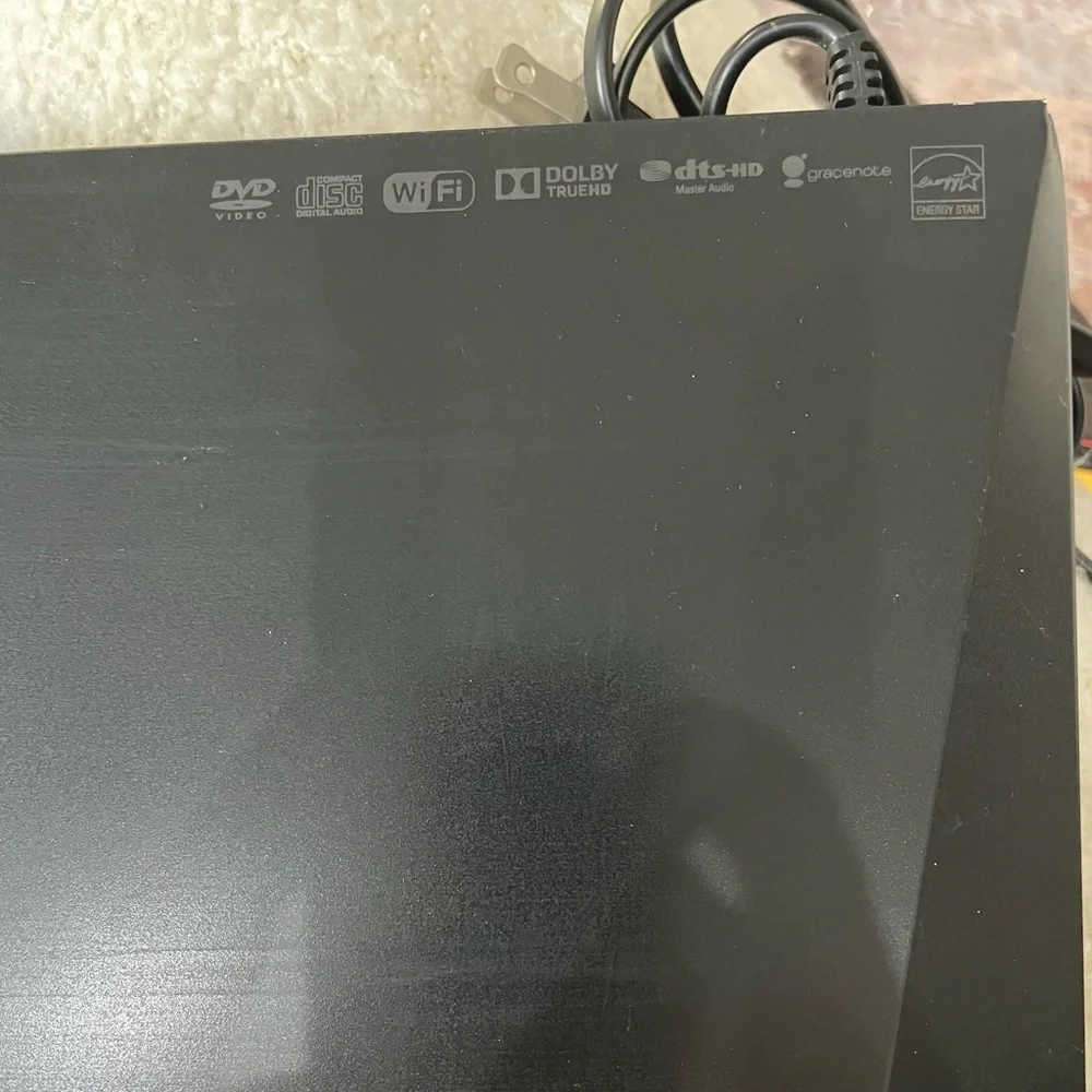 Sony BDP-S2100 Blu-ray Disc/DVD Player with Wi-Fi by Sony